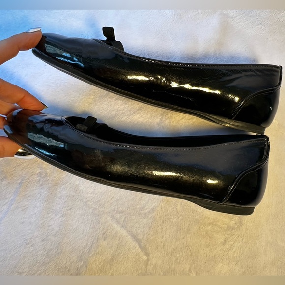 Black patent leather Prada ballet flats, 36.5, EUC - Picture 4 of 11